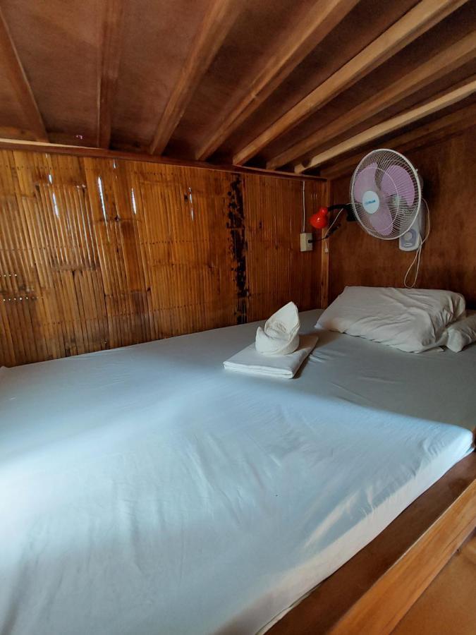 Hostel Russell Place *